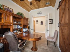 1406 Graystone Hills Drive, Conroe TX 77304