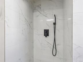 3818 Brandt Street, Houston TX 77006