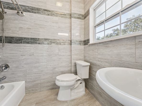 3818 Brandt Street, Houston TX 77006