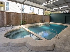 3818 Brandt Street, Houston TX 77006