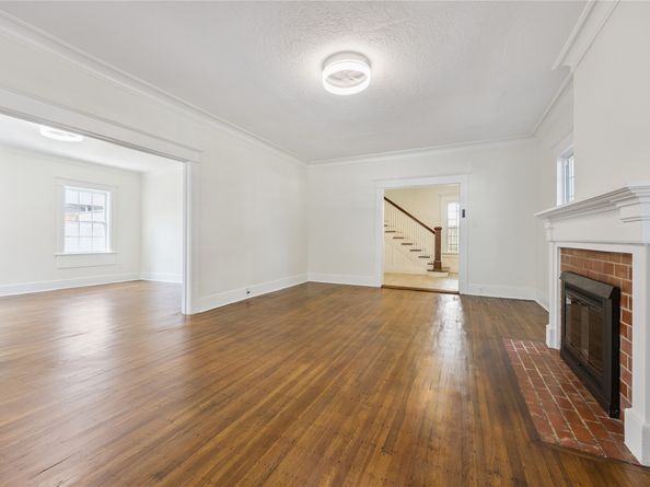 3818 Brandt Street, Houston TX 77006