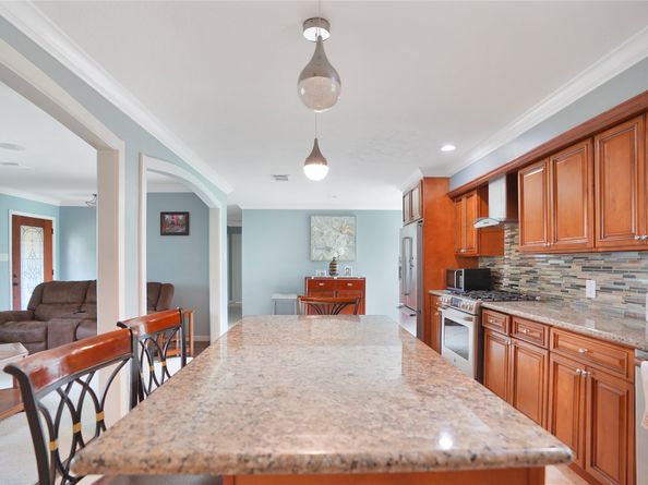 4920 Almeda Genoa Road, Houston TX 77048