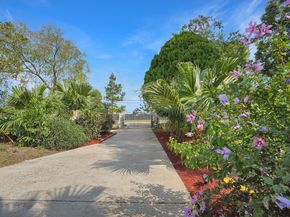 4920 Almeda Genoa Road, Houston TX 77048