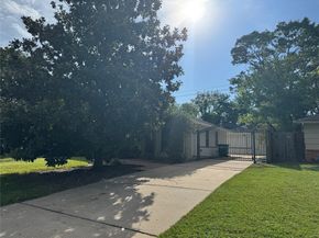 10138 Bassoon, Houston TX 77025