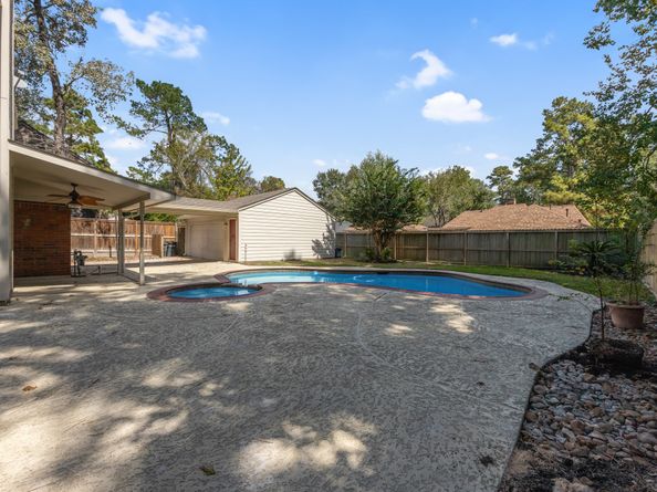 3910 Forest Village Drive, Kingwood TX 77339
