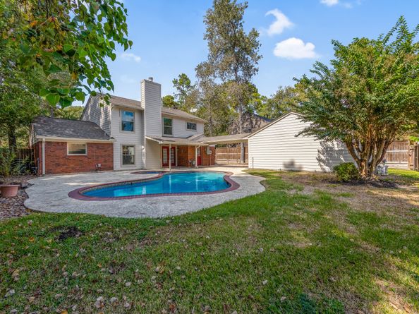3910 Forest Village Drive, Kingwood TX 77339