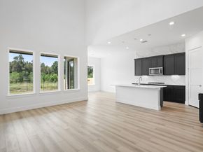 412 Summerset Landing, Conroe TX 77304