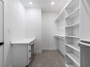 8206 Barlow Street, Houston TX 77028