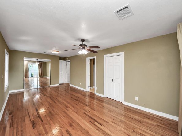 922 Hahlo Street, Houston TX 77020