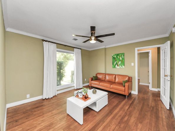 922 Hahlo Street, Houston TX 77020