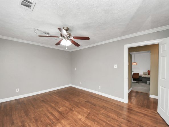922 Hahlo Street, Houston TX 77020