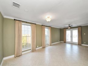922 Hahlo Street, Houston TX 77020