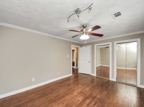 922 Hahlo Street, Houston TX 77020