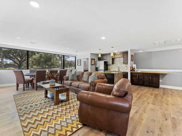 5511 Queensloch Drive, Houston TX 77096