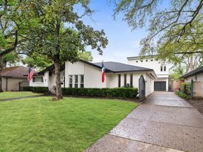 5511 Queensloch Drive, Houston TX 77096