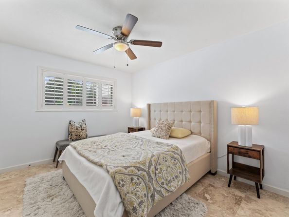 5511 Queensloch Drive, Houston TX 77096