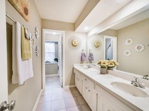 11730 Cypresswood Drive, Houston TX 77070