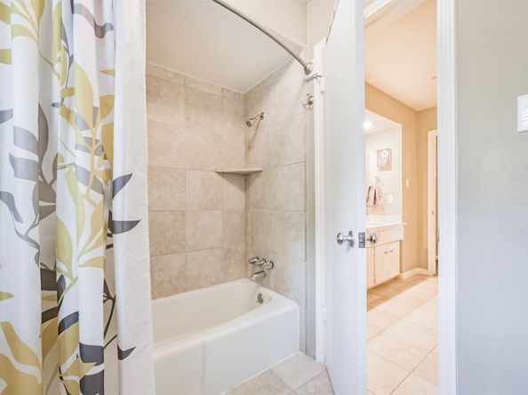 11730 Cypresswood Drive, Houston TX 77070