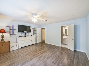 11730 Cypresswood Drive, Houston TX 77070