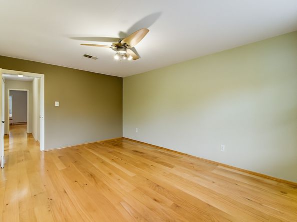 12973 Trail Hollow Dr A, Houston TX 77079