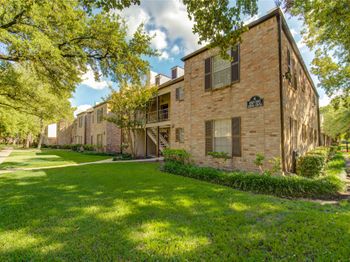 12973 Trail Hollow Dr