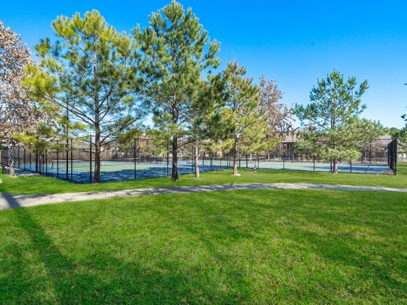 3914 Park Woods Drive, Spring TX 77386