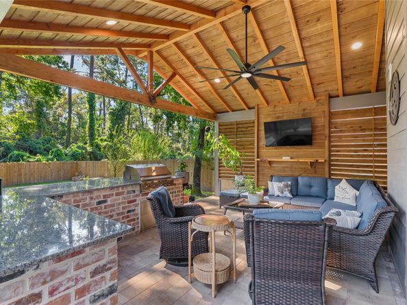 34 Eagle Rock Place, Spring TX 77381