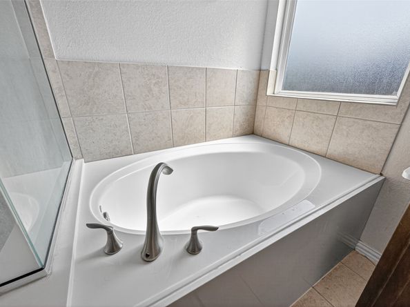 1418 Green Highland Drive, Spring TX 77373