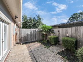 7545 Brompton Street 7545, Houston TX 77025