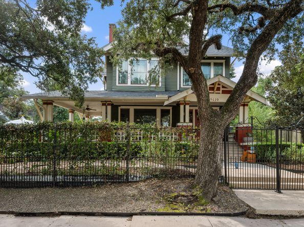 4620 Mckinney Street, Houston TX 77023
