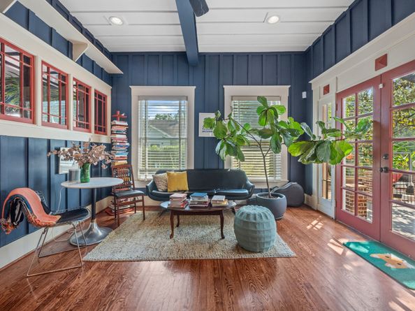 4620 Mckinney Street, Houston TX 77023