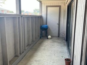 206 Plaza Verde Drive D16, Houston TX 77038