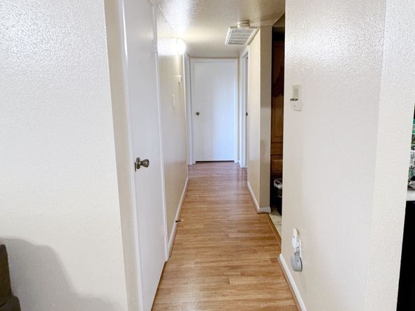 3075 Walnut Bend Lane 36, Houston TX 77042