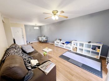 3075 Walnut Bend Lane