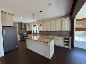 5918 Pendelton Place Drive, Sugar Land TX 77479