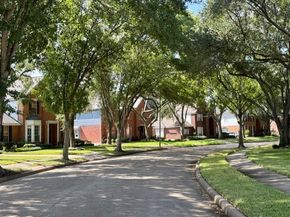 5918 Pendelton Place Drive, Sugar Land TX 77479
