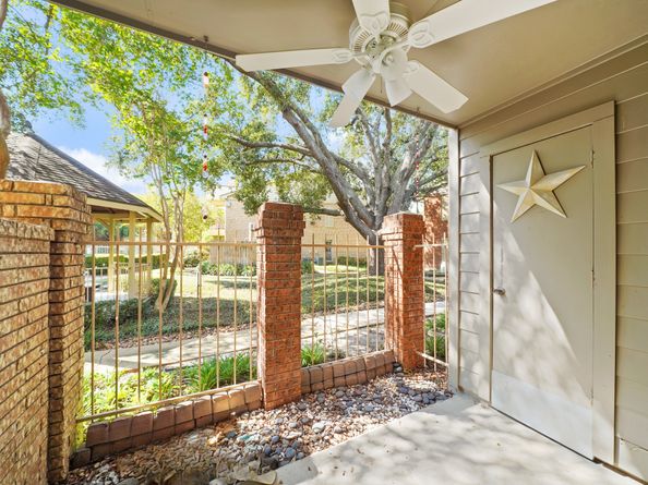 11201 Lynbrook Drive 3503, Houston TX 77042