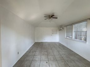 2222 Carnes Street, Dallas TX 75208