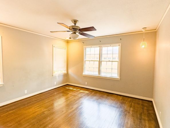 2222 Carnes Street, Dallas TX 75208