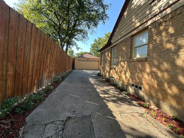 2222 Carnes Street, Dallas TX 75208