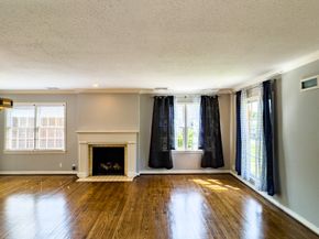 2222 Carnes Street, Dallas TX 75208