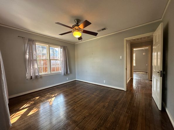 2222 Carnes Street, Dallas TX 75208