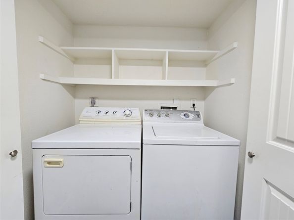 18511 Egret Bay Boulevard 107, Webster TX 77058