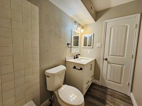 18511 Egret Bay Boulevard 107, Webster TX 77058