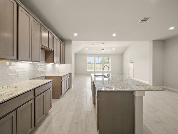 1967 Scarlet Yaupon Way, Conroe TX 77301