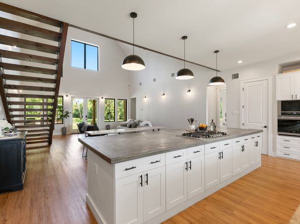 1400 Hicks Street, Tomball TX 77375
