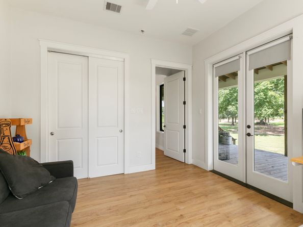 1400 Hicks Street, Tomball TX 77375
