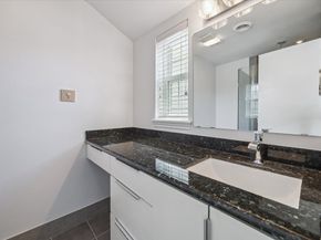 671 N Post Oak Lane 671, Houston TX 77024