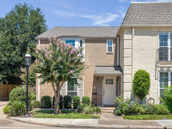 671 N Post Oak Lane 671, Houston TX 77024