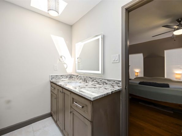 470 N Post Oak Lane 470, Houston TX 77024